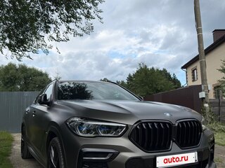 2022 BMW X6 40i III (G06), серый, 8999000 рублей, вид 2