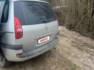 2004 Peugeot 807 I, серебристый, 350000 рублей, вид 3