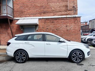 2024 Lada (ВАЗ) Vesta SW I Рестайлинг (NG), белый, 1250000 рублей, вид 4