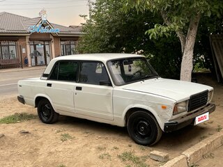 1996 Lada (ВАЗ) 2107, белый, 110000 рублей, вид 2