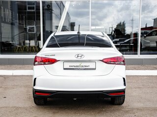 2020 Hyundai Solaris II Рестайлинг, белый, 1280000 рублей, вид 4