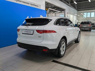 2016 Jaguar F-Pace I, белый, 2240000 рублей, вид 5