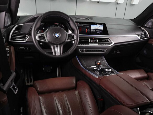 2020 BMW X7 30d I (G07), серый, 7899000 рублей - вид 5
