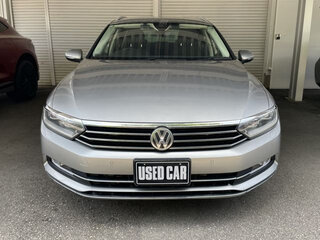 2017 Volkswagen Passat B8, серебристый, 1350000 рублей, вид 3