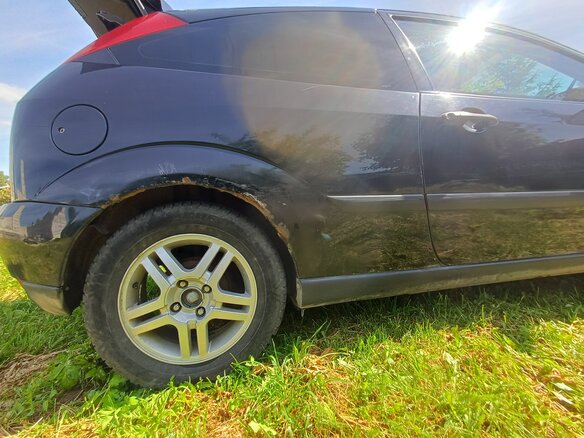2000 Ford Focus I, чёрный - вид 7