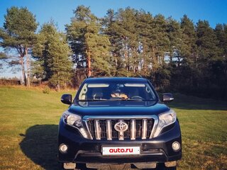 2015 Toyota Land Cruiser Prado 150 Series Рестайлинг 1, чёрный, 3550000 рублей, вид 2