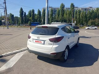 2013 Hyundai ix35 I, белый, 1023000 рублей, вид 3