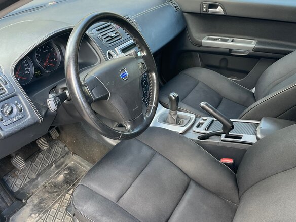 2008 Volvo S40 II Рестайлинг, чёрный, 500000 рублей - вид 4