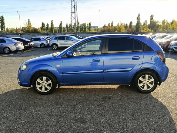 2010 Kia Rio II Рестайлинг, голубой - вид 9