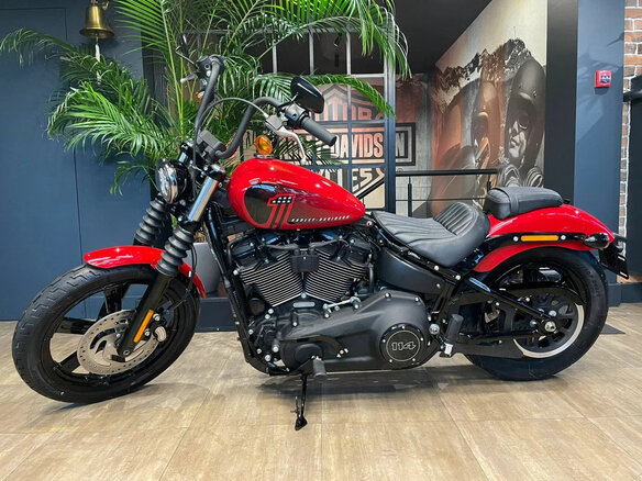2023 Harley-Davidson Street Bob, пурпурный, 1940000 рублей - вид 1