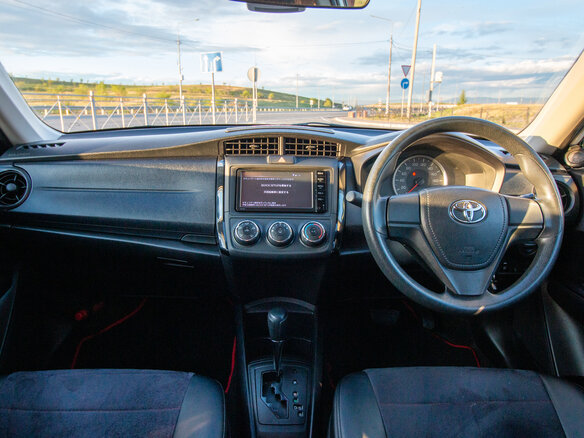2016 Toyota Corolla Axio XI (E160, E170, E180) Рестайлинг 1, белый, 925000 рублей - вид 7