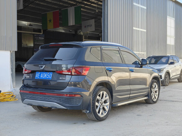 2022 Jetta VS5 I Рестайлинг, чёрный, 1449500 рублей - вид 2