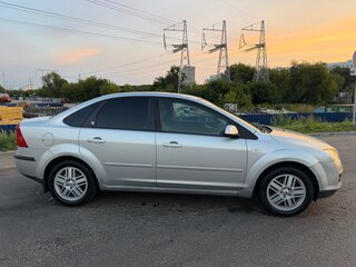 2005 Ford Focus II, серебристый, 620000 рублей, вид 3