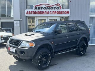 Mitsubishi Pajero Sport I