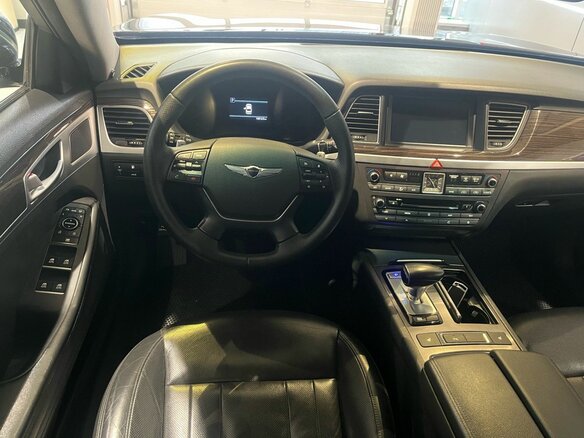 2019 Genesis G80 I, чёрный, 2099000 рублей - вид 9