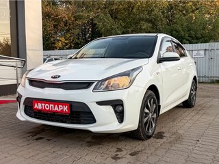 2018 Kia Rio IV, белый, 1299000 рублей, вид 4