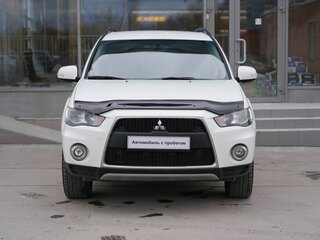 2012 Mitsubishi Outlander II Рестайлинг, белый, 1170000 рублей, вид 2