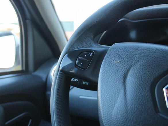 2015 Renault Duster I Рестайлинг, серебристый, 1479000 рублей - вид 11
