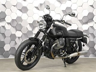 2013 Moto Guzzi V 7, чёрный, 527000 рублей, вид 2