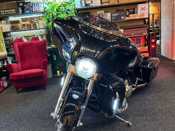 2013 Harley-Davidson Street Glide, чёрный - вид 3