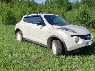 2013 Nissan Juke I, белый, 1200000 рублей, вид 2