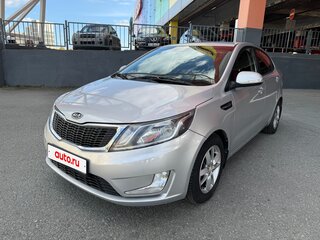 2012 Kia Rio 5-speed III, серебристый, 777000 рублей, вид 3
