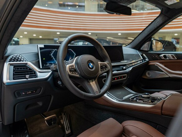 2026 BMW X5 40i IV (G05/G18) Рестайлинг, серый, 15890000 рублей - вид 11
