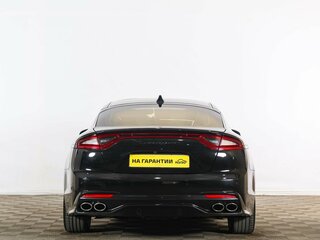 2017 Kia Stinger I, чёрный, 2649000 рублей, вид 5