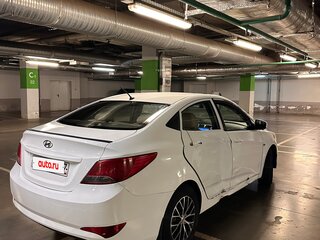 2016 Hyundai Solaris I Рестайлинг, белый, 400000 рублей, вид 5