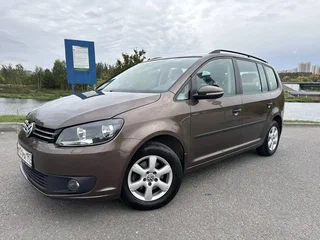 2010 Volkswagen Touran I Рестайлинг, коричневый, 1000000 рублей, вид 1
