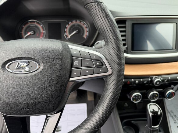 2024 Lada (ВАЗ) Vesta SW Cross I Рестайлинг (NG), коричневый, 1590000 рублей - вид 15