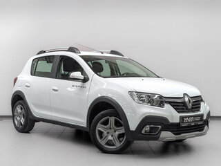 2021 Renault Sandero Stepway II Рестайлинг, белый, 1299000 рублей, вид 3