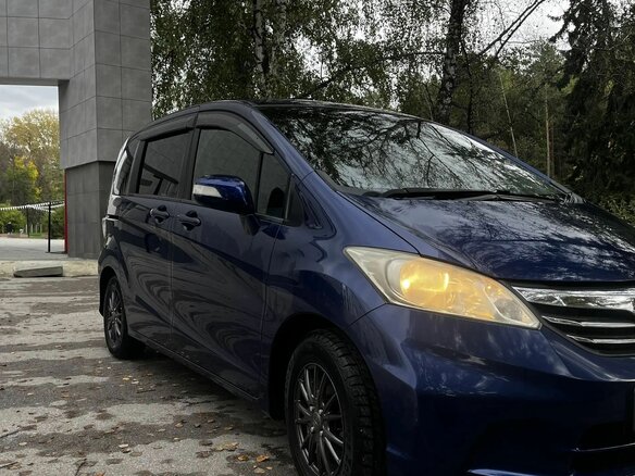 2011 Honda Freed I Рестайлинг, синий, 1000050 рублей - вид 2