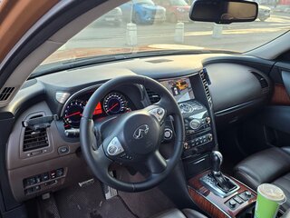 2010 Infiniti FX37 II (S51), золотистый, 1550000 рублей, вид 4