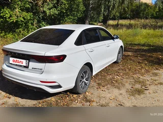 2024 Geely Emgrand II, белый, 1580000 рублей, вид 2