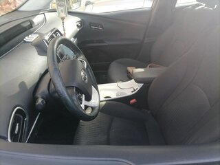 2016 Toyota Prius IV (XW50), белый, 1500000 рублей, вид 5