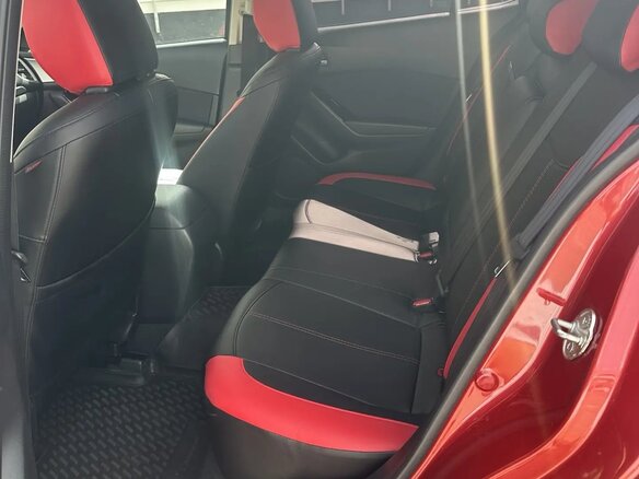 2018 Mazda 3 III (BM) Рестайлинг, красный, 1480000 рублей - вид 13