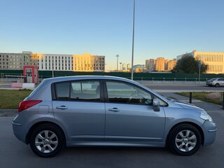 2011 Nissan Tiida I Рестайлинг, голубой, 700000 рублей, вид 4