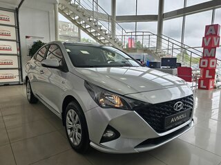 2020 Hyundai Solaris II Рестайлинг, серебристый, 1830000 рублей, вид 3