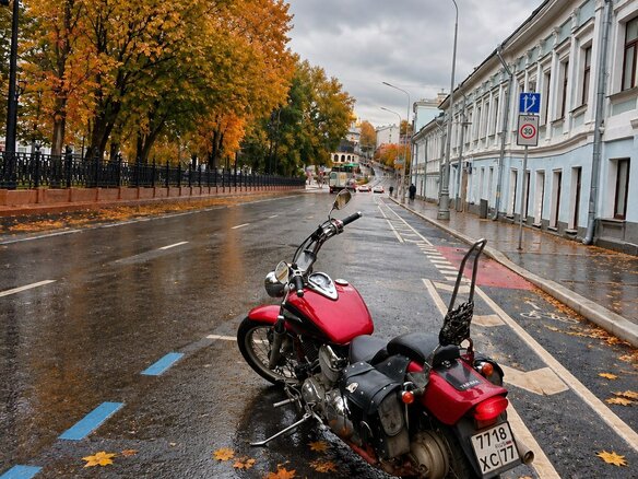 2001 Yamaha XVS400 Drag Star, красный, 380000 рублей - вид 12