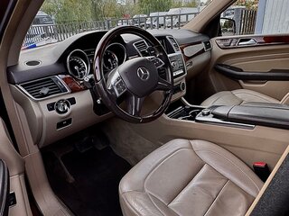 2014 Mercedes-Benz M-Класс 400 III (W166), красный, 2500000 рублей, вид 5