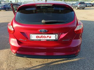 2014 Ford Focus III, красный, 1380000 рублей, вид 4