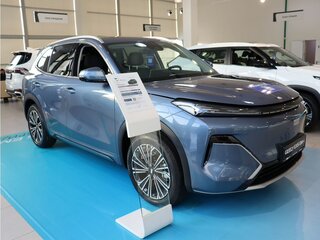 2026 Geely EX5 Гибрид EM-i, синий, 3974990 рублей, вид 1