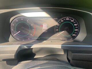 2017 Volkswagen Tiguan II, белый, 2600000 рублей, вид 5