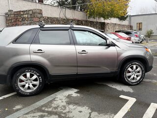2009 Kia Sorento II, серый, 1390000 рублей, вид 4