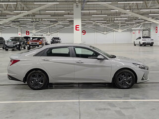 2021 Hyundai Elantra VII (CN7), серый, 2000000 рублей, вид 4