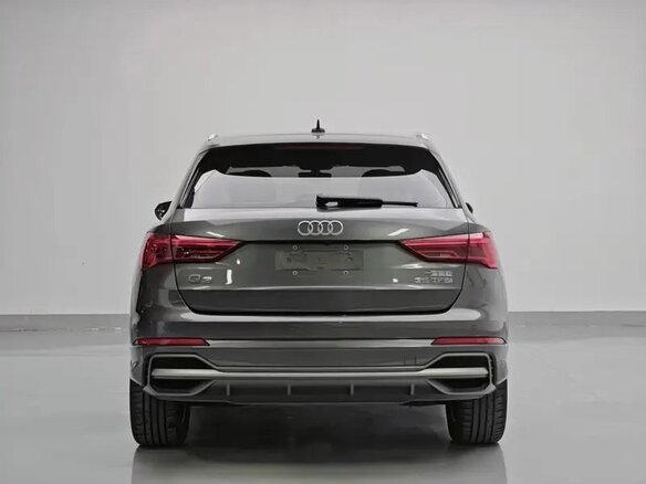 2023 Audi Q3 35 TFSI II (F3), серый, 2325000 рублей - вид 2