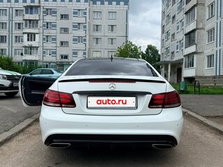 2013 Mercedes-Benz E-Класс 200 IV (W212, S212, C207) Рестайлинг, белый, 1800000 рублей, вид 5