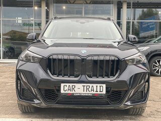 2026 BMW X1 Long 25Li xDrive III (U11/U12), чёрный, 5650000 рублей, вид 3