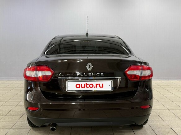 2016 Renault Fluence I Рестайлинг, коричневый, 690000 рублей - вид 5